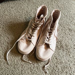 light pink, size 8.5, only worn twice